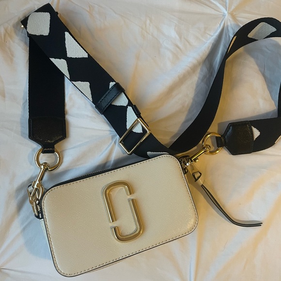 Marc Jacobs “The Snapshot” Bag Like New! - Picture 1 of 11